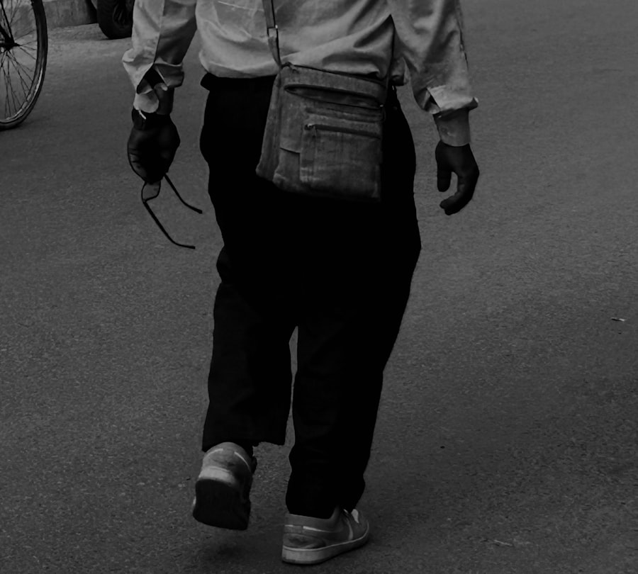 Photo Summer Outfit Ideas for Men